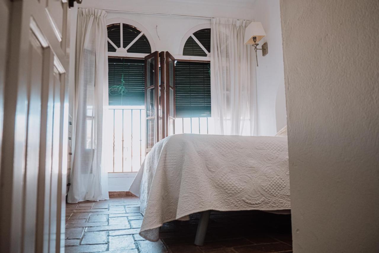 La Covacha Del Pintor Appartement Carmona  Buitenkant foto